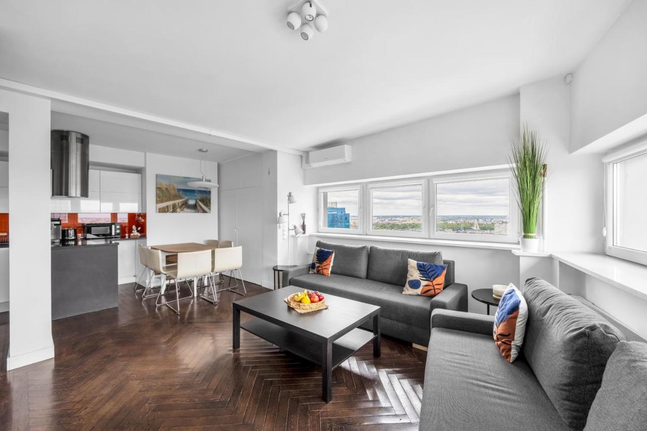 23Rd Floor 3Br Apt With Views Of Warsaw Luaran gambar
